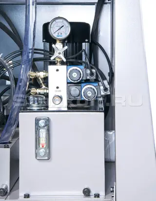 Полуавтоматический ленточнопильный станок для резки металла MetalTec BS 250 SA