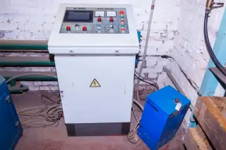 Установка для высококачественной автоматической наплавки уплотнительных поверхностей ПКТБА-УН-2ГФ