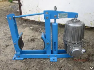 Тормоз крановый ТКГ200.