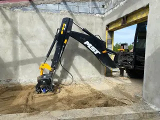 Вибротрамбовка для экскаватора погрузчика JCB, MST, Hidromek, Cukurova