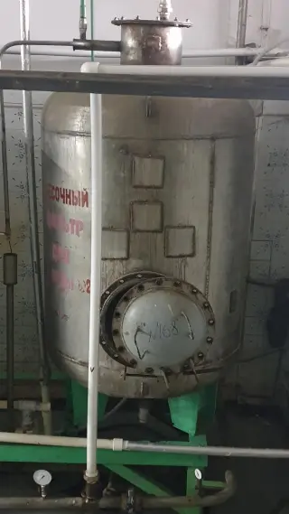 Емкость из нержавеющей стали 1000л, стенка 8 мм (1шт)