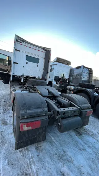 Тягач Mercedes-Benz ACTROS 1848 4х2 480 л.с