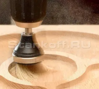 Торцевая втулка с пазами для щеточно-шлифовальных сегментов TH34x6