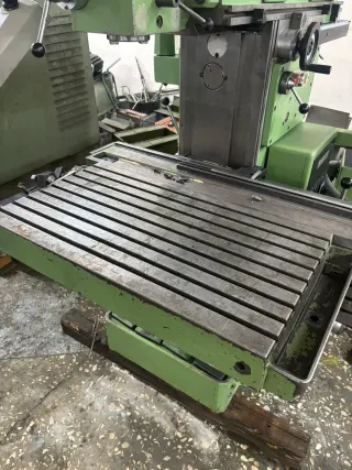 Универсальный фрезерный станок с УЦИ Mikron WF3SA