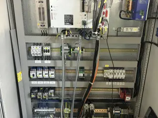 Токарный станок с ЧПУ DMT KERN - CD 322