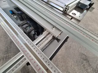 Сверлильно присадочный станок Felder FD 21