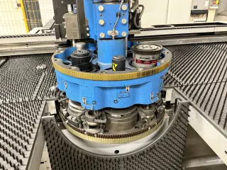 Координатно-вырубной пресс EUROMAC STX Flex 12 1250/30-2500