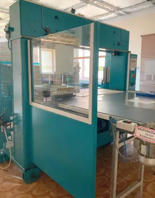 Высекальный пресс COMPART S44.004