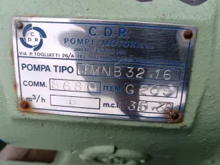 Нефтяной насос C.D.R. TMNB 32.16 с хранения