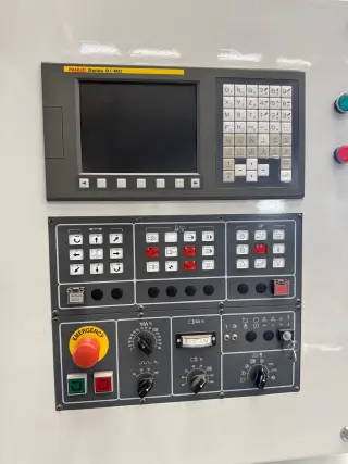 3-х осевой обрабатывающий центр Microcut Challenger - VMC2418