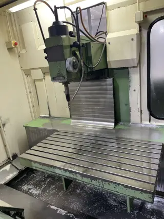 Вертикальный фрезерный станок с ЧПУ DECKEL FP 5 A