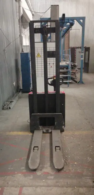 Штабелер самоходный 1600кг, 3,6м oxlift ax-3616