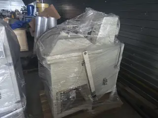 Установка вакуумной пропитки печатных плат ZL-1034A