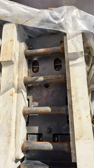 Гидромолот Steel Hand SHD165i