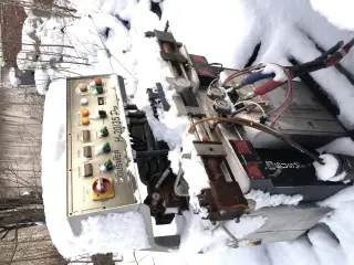 Установка для нанесение покрытия ППУ (пенополиуретан) GRACO I GUSMER H-20/35
