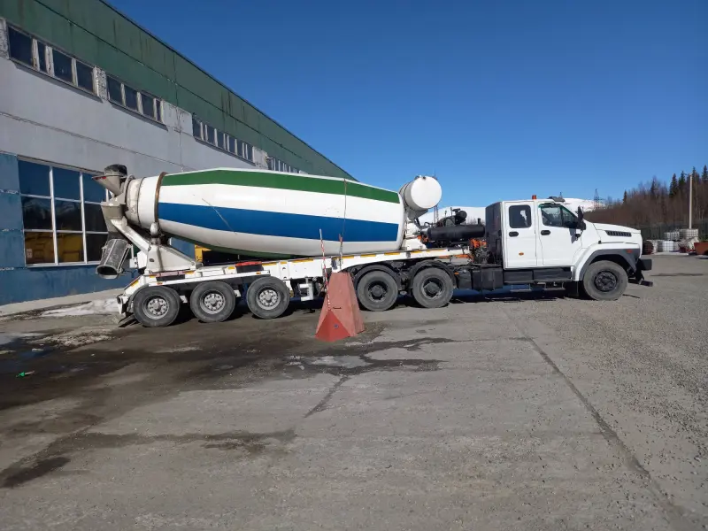 УРАЛ 7470-01 и полуприцеп Guven Makina GMG