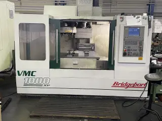 3-х осевой обрабатывающий центр BRIDGEPORT - VMC 1000 XP