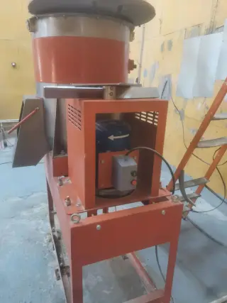 Продаю смеситель лопастной, высокоскоростной