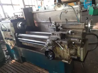 Токарный станок SАWАF 400М