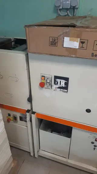 Листоподборочная машина (collator) Bourg AE30