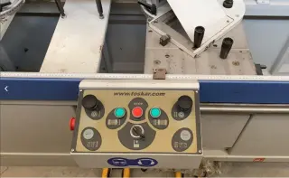 Станок для резки профилей woodmaster 300