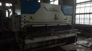 гильотинные ножницы farina cfo 325 3100х25 мм