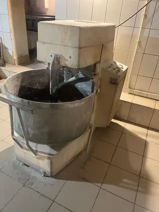 Тестомес промышленный