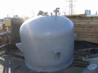 Реактора нержавеющие, объем 3,2 куб.м.