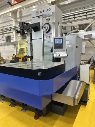 Горизонтально-расточно-фрезерный центр HBC130T2