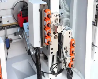 Станок для облицовывания кромок мебельных деталей WoodTec EdgeMatic 424С PRO