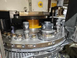 Револверно-пробивной пресс AMPe-1500