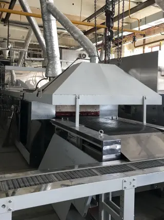 Газовая тоннельная печь со стальной лентой