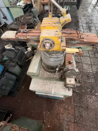 Универсально-заточной станок 3В642 41493