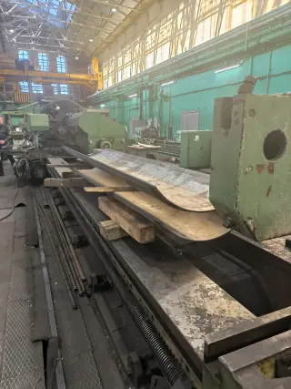 МК-6801-Ф3 - Станок токарный патронно-центровой с ЧПУ;А665-100Ф1-Станок ТОКАРНЫЙ