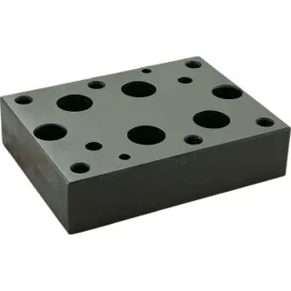 плита монтажная к 1Р203 труб монтаж выход вниз (DD-08-SP-B-6D)