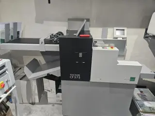 Multigraf touchline CF375 биговально-фальцевальная мвшина