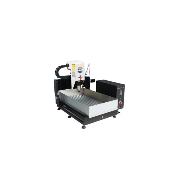 Настольно фрезерно-гравировальный станок с ЧПУ CNC640F