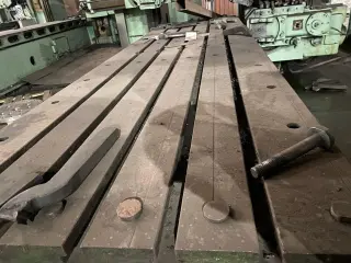 Продольно-строгольный 7210