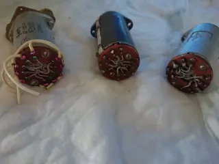 Двигатель-генератор серии ДГ-0.5ТА