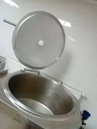 Котел пищеварочный