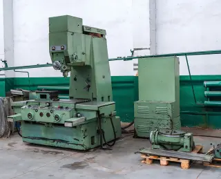 Координатно-расточной станок 2Д450