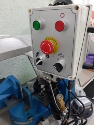 Ручной ленточнопильный станок для резки металла MetalTec BS 170 FHE (380 V)