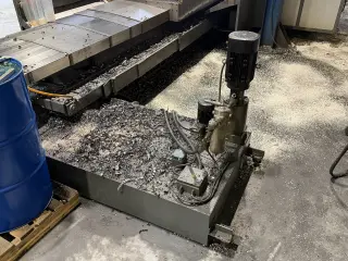 фрезерный станок с ЧПУ Lagun Goratu - GBR-4