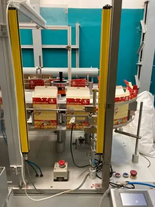 Полуавтоматическая картонажная машина VC55