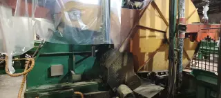 Станок для раскроя стволов циркулярной пилой