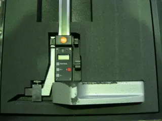 Штангенрейсмас цифровой Mahr 27E-300/0.01