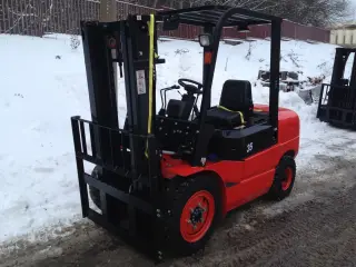 Погрузчик REDDOT (РЕДДОТ) CPCD 35 Т3