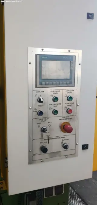 Гидравлический пресс DIEFFENBACHER PO-F 1250 A