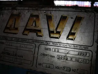 Вальцы 3-х валковые с двойным зажимом DAVI МСО 3053, 3000х50мм
