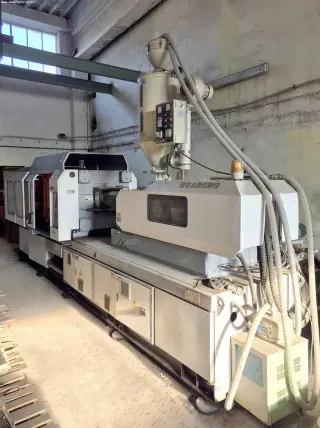 Термопластавтомат HUARONG HRN-400